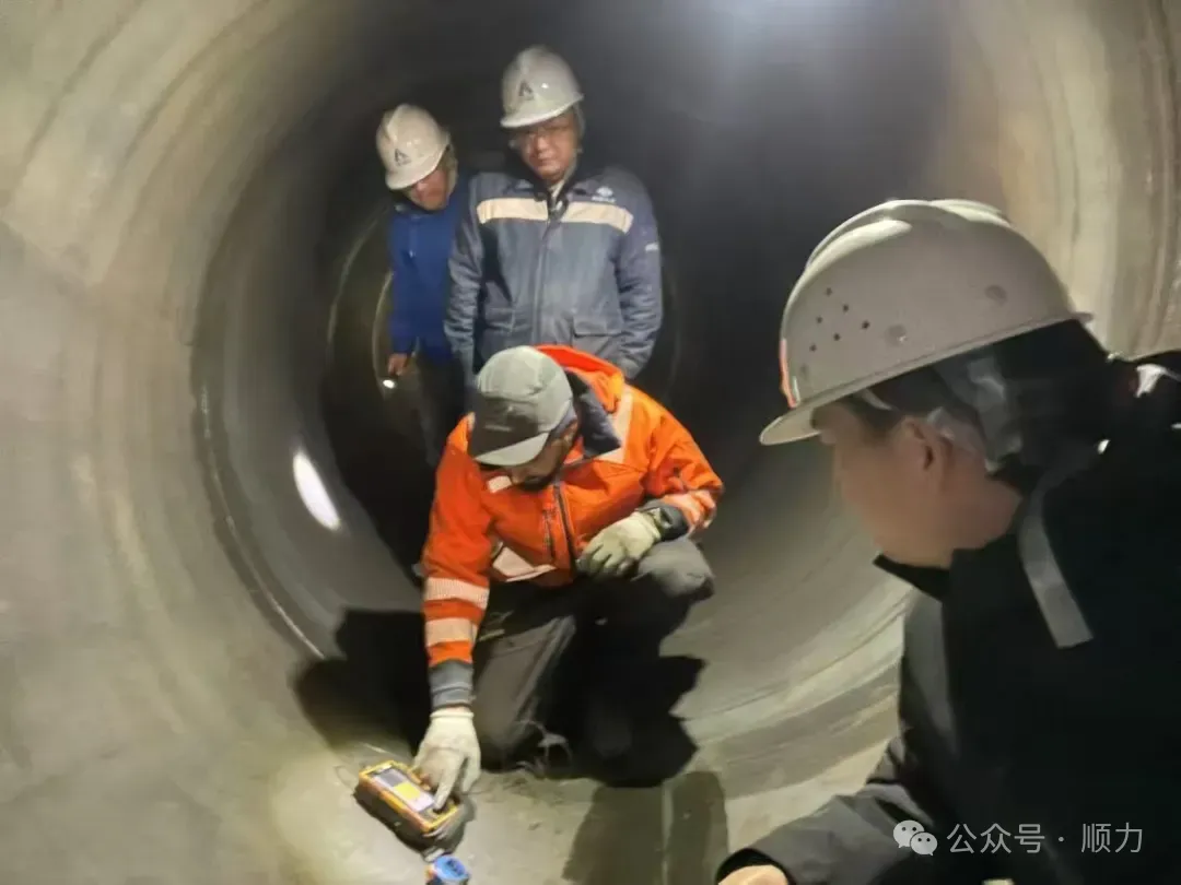 Verrassingsinspectie door een Franse deskundige bij SHUNLI STEEL levert resultaten op die superieur zijn aan producten van Franse makelij